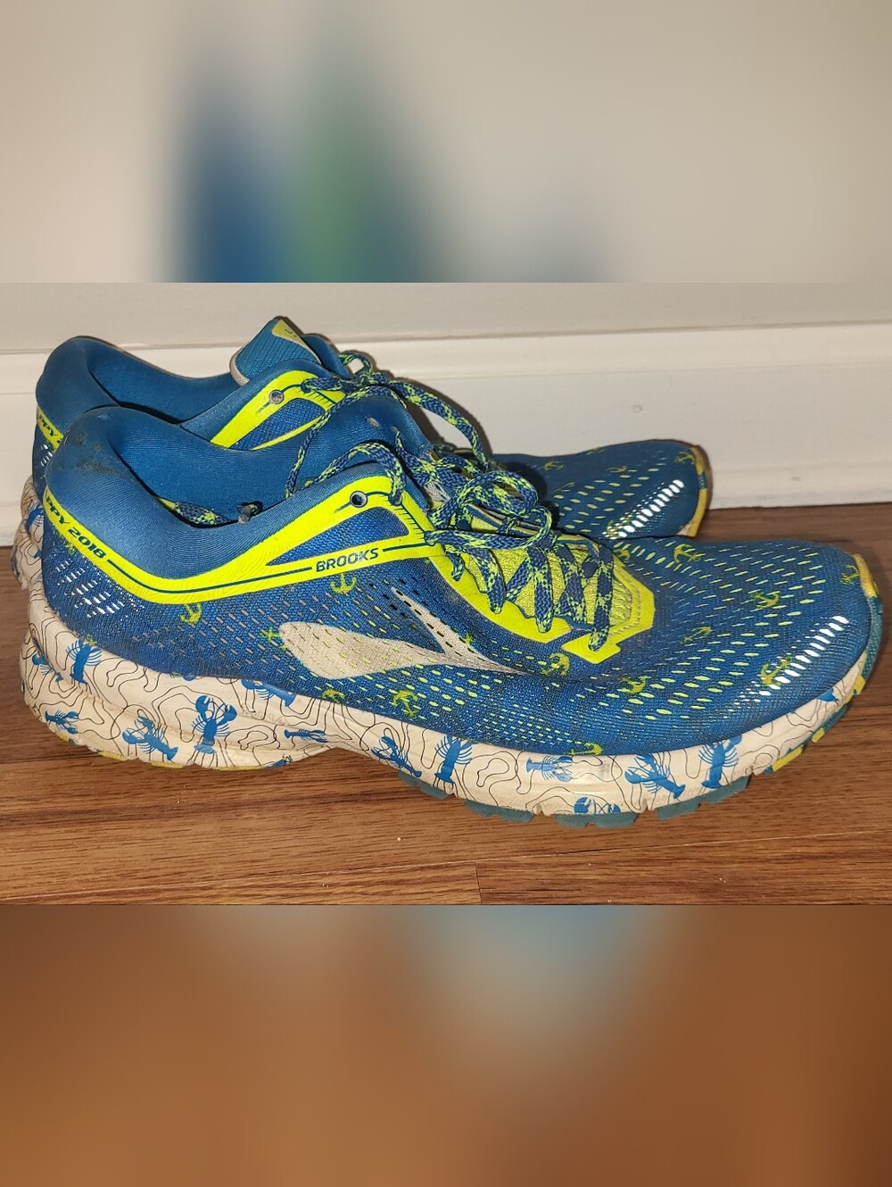 Brooks Athletic Running Shoes - Blue & Yellow Launch 5 RUN WICKED HAPPY edition